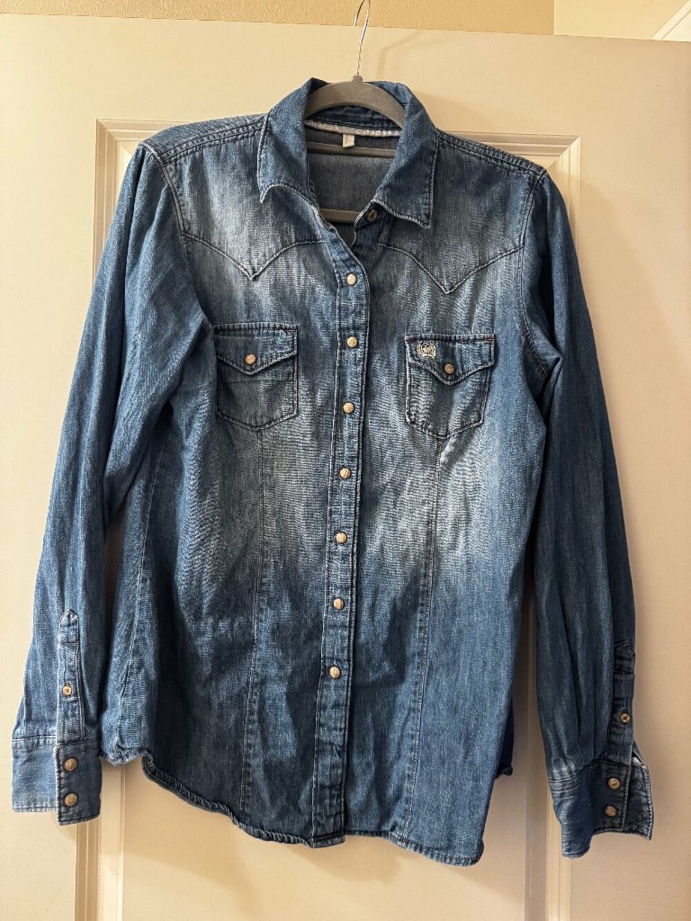 Women's Cinch Demin Long Sleeve - Size Large